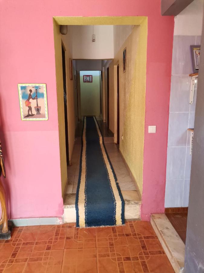 Hotel Badinca Alojamento Low Cost In Bissau Avenida Francisco Mendes Dış mekan fotoğraf