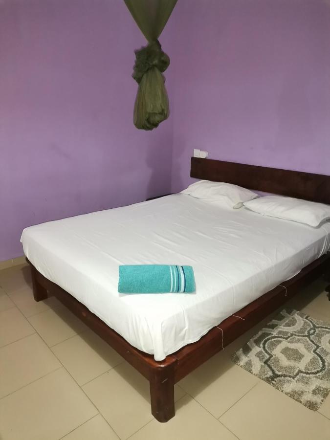 Hotel Badinca Alojamento Low Cost In Bissau Avenida Francisco Mendes Dış mekan fotoğraf