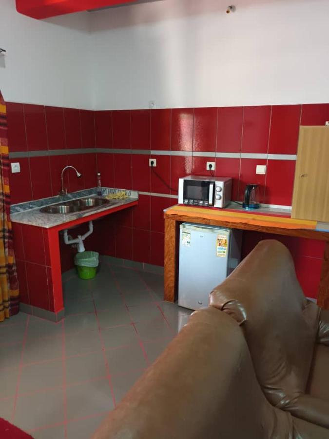 Hotel Badinca Alojamento Low Cost In Bissau Avenida Francisco Mendes Dış mekan fotoğraf