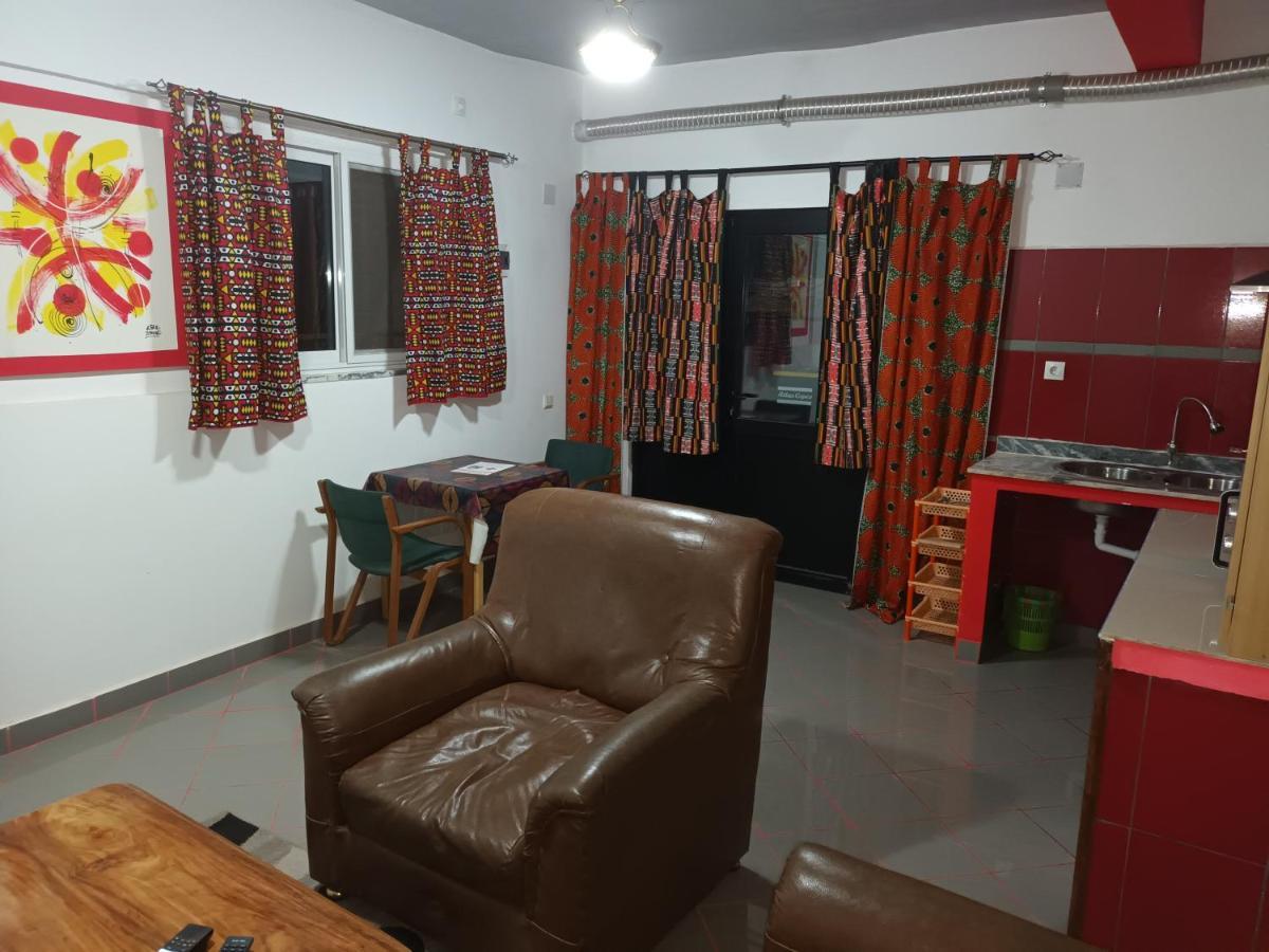 Hotel Badinca Alojamento Low Cost In Bissau Avenida Francisco Mendes Dış mekan fotoğraf